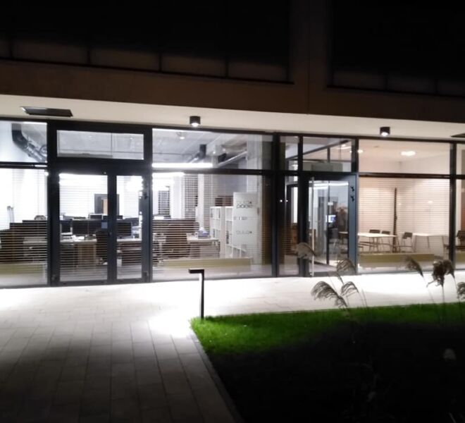 warszawa biuro chrzanowskiego noc